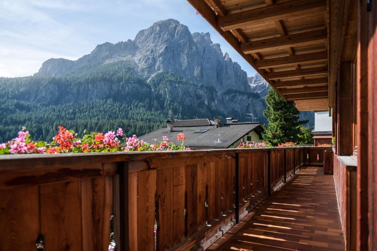 Residence Costa Burjada コルフォスコ エクステリア 写真