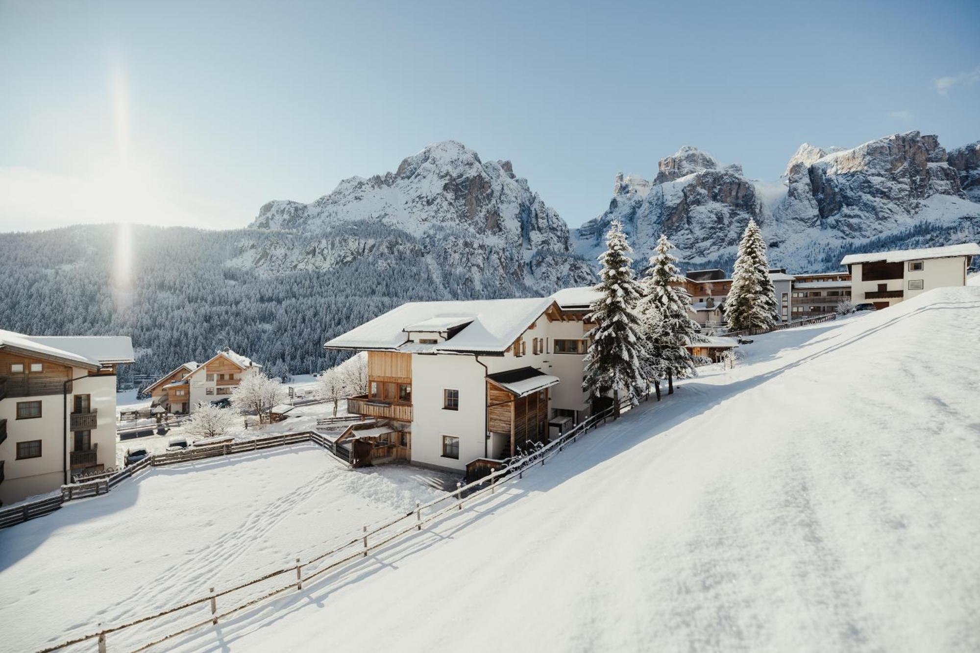 Residence Costa Burjada コルフォスコ エクステリア 写真