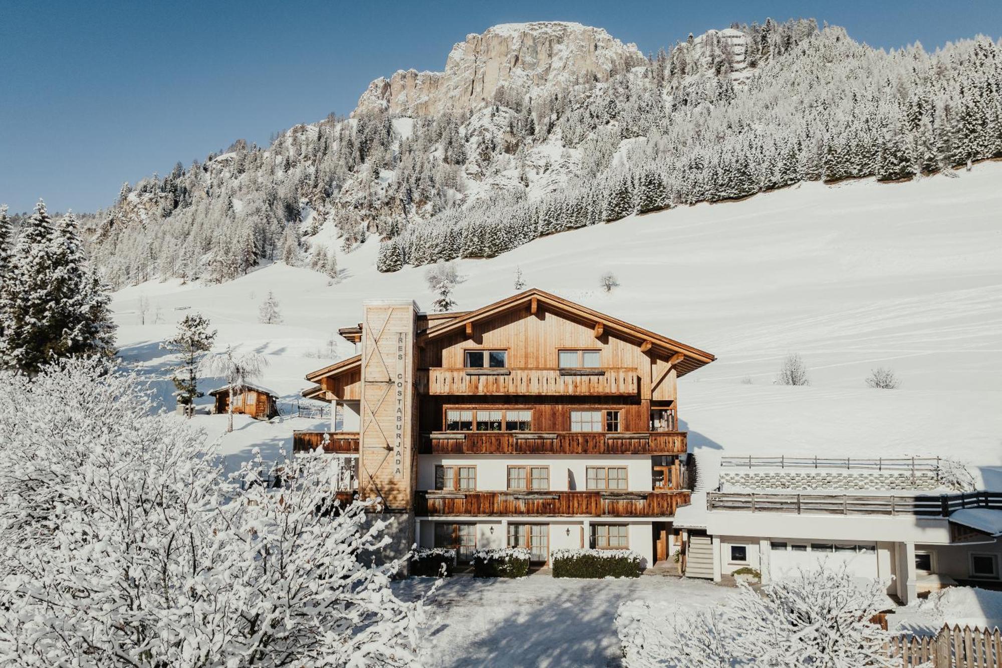 Residence Costa Burjada コルフォスコ エクステリア 写真