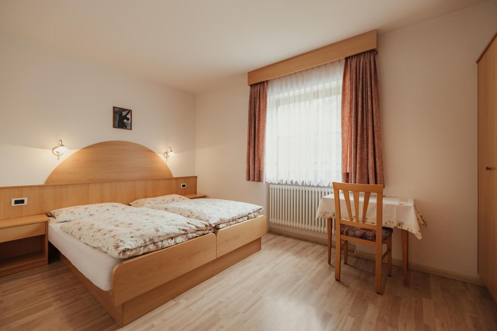Residence Costa Burjada コルフォスコ エクステリア 写真