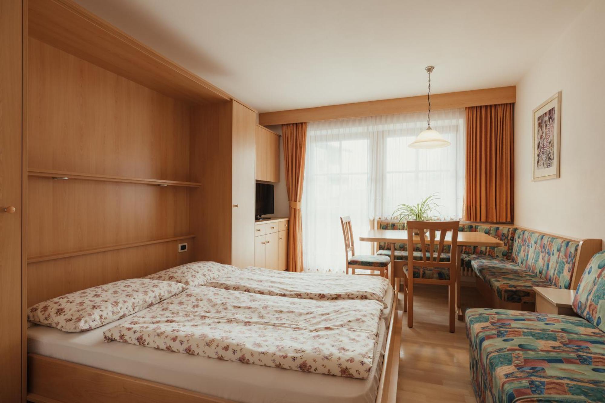 Residence Costa Burjada コルフォスコ エクステリア 写真