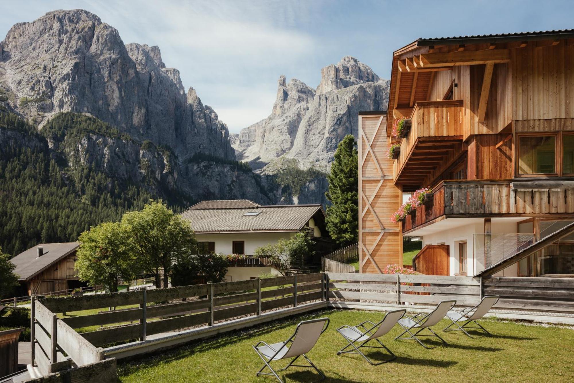 Residence Costa Burjada コルフォスコ エクステリア 写真